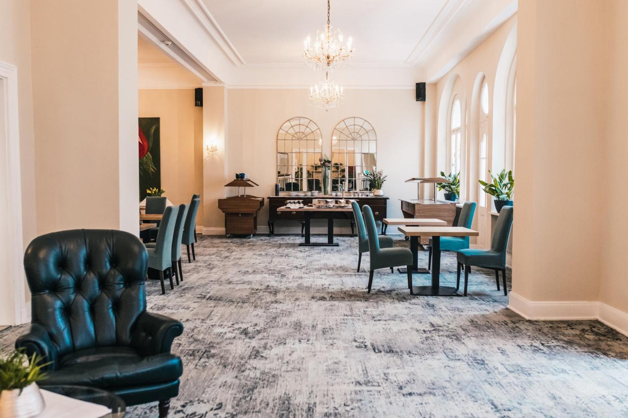 Kurhotel Quellenhof Bad Bertrich Exterior foto