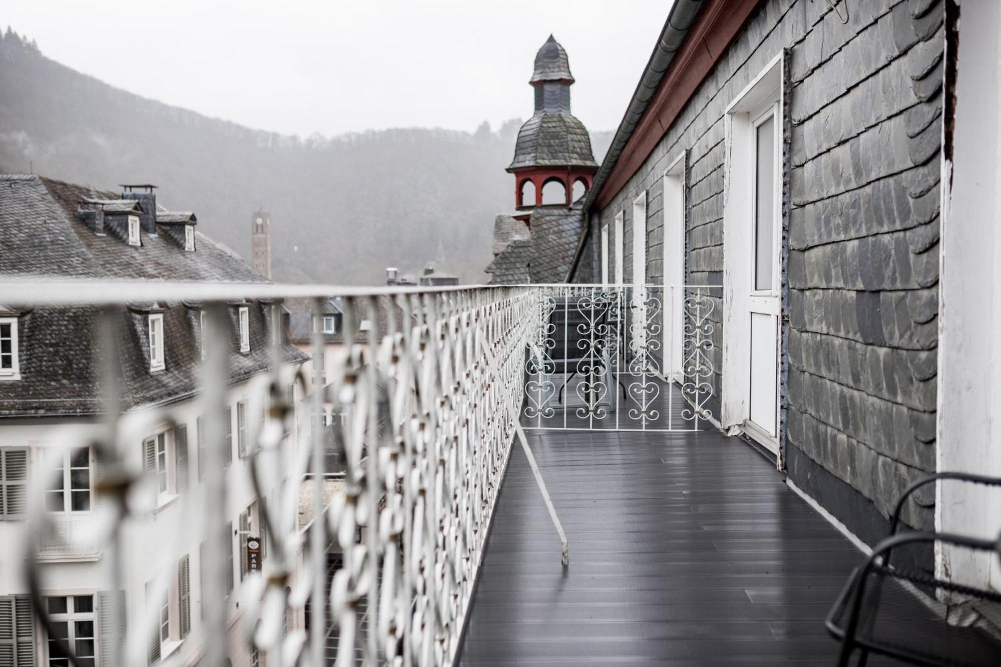 Kurhotel Quellenhof Bad Bertrich Exterior foto